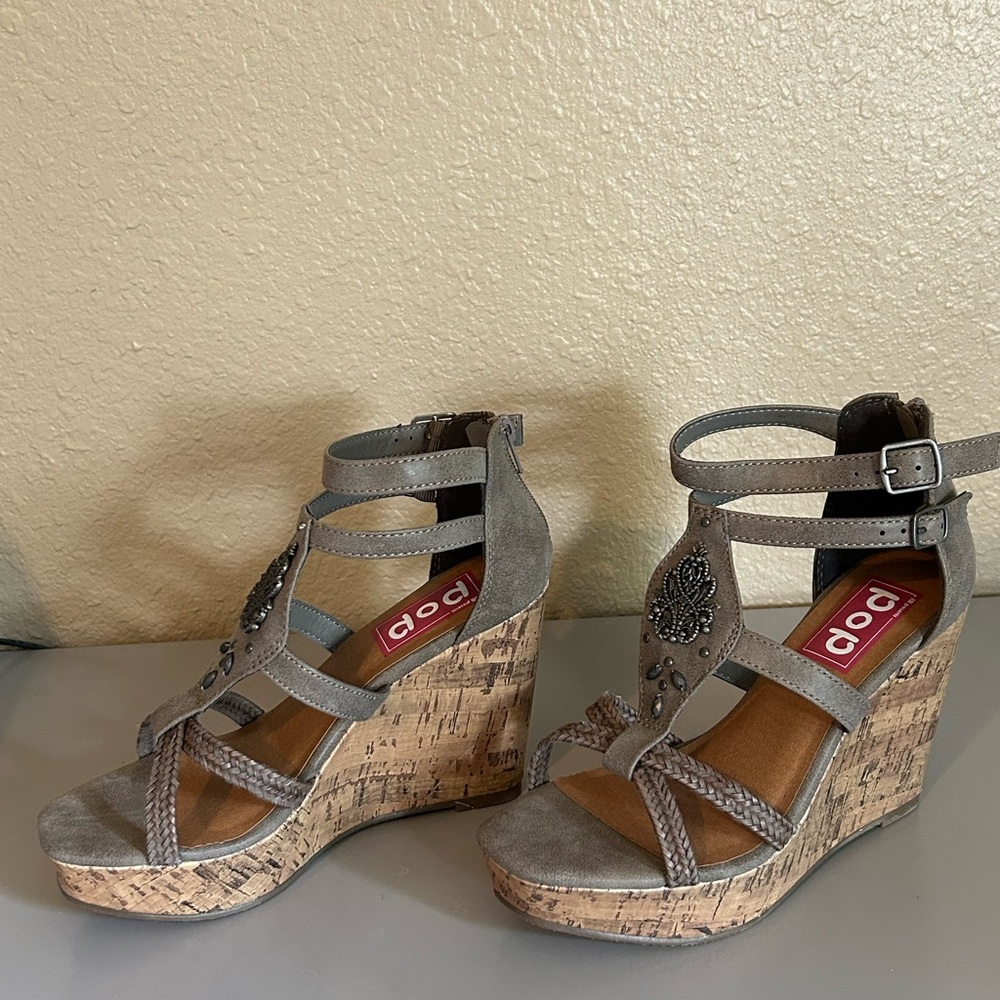 Pop Palm Tree Grey Distress Wedges, Size 7.5 - Picture 3 of 8